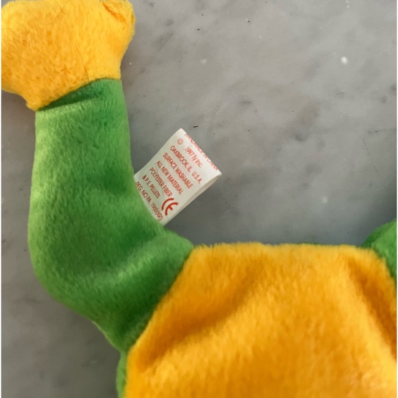 Vintage Smoochy Green/Yellow Frog TY Beanie Buddies Collection (1997) - Picture 4 of 4